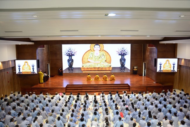 Dharma Talk “Peaceful place to stop ” – The 96th Seven-Day Retreat